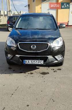 Позашляховик / Кросовер SsangYong Korando 2011 в 