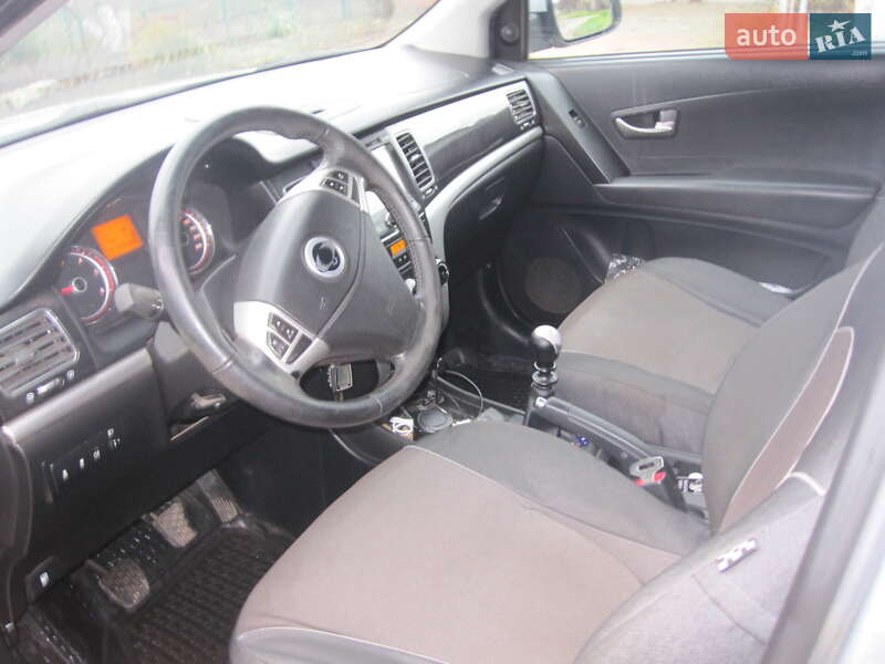 Внедорожник / Кроссовер SsangYong Korando 2012 в Кропивницком
