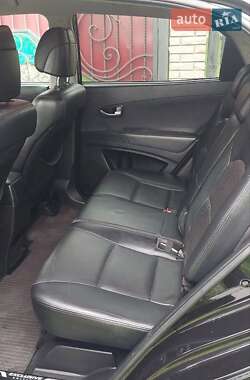 Внедорожник / Кроссовер SsangYong Korando 2011 в 