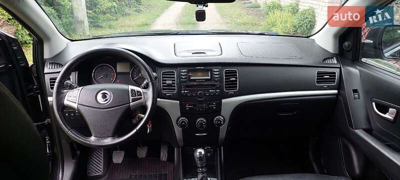 Позашляховик / Кросовер SsangYong Korando 2011 в Тернополі