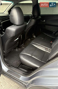 Позашляховик / Кросовер SsangYong Korando 2013 в 