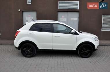 Внедорожник / Кроссовер SsangYong Korando 2011 в 