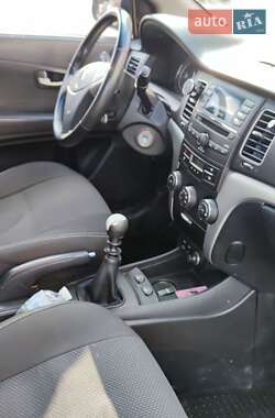 Внедорожник / Кроссовер SsangYong Korando 2011 в 