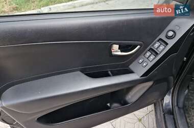 Внедорожник / Кроссовер SsangYong Korando 2013 в 