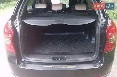 Внедорожник / Кроссовер SsangYong Korando 2012 в 