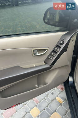 Внедорожник / Кроссовер SsangYong Korando 2011 в 