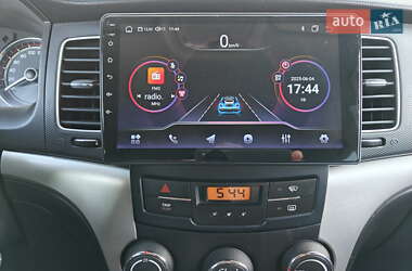 Внедорожник / Кроссовер SsangYong Korando 2011 в 