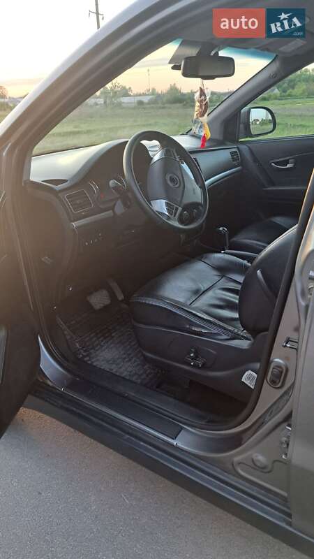 Внедорожник / Кроссовер SsangYong Korando 2012 в Владимире