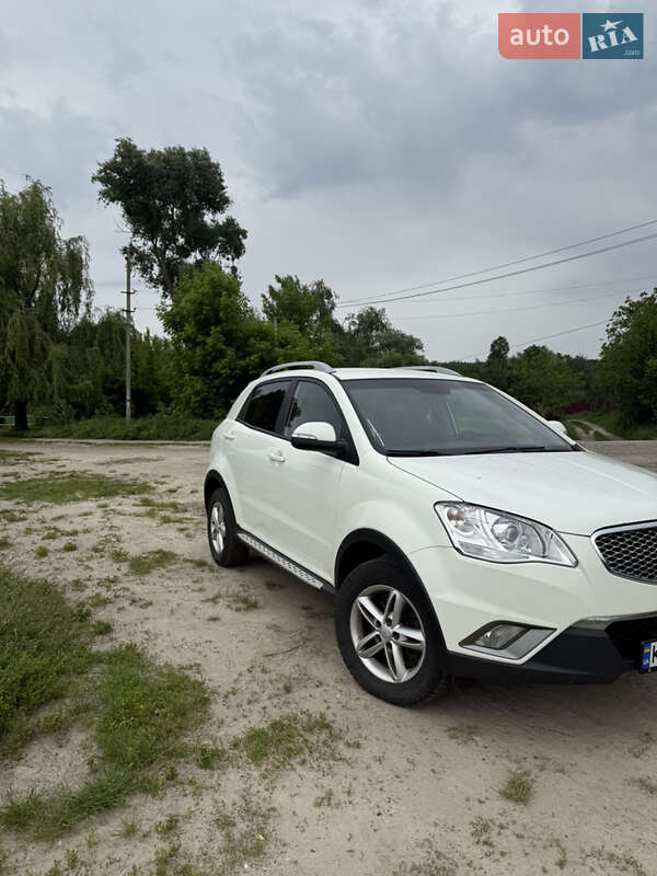 Внедорожник / Кроссовер SsangYong Korando 2013 в 