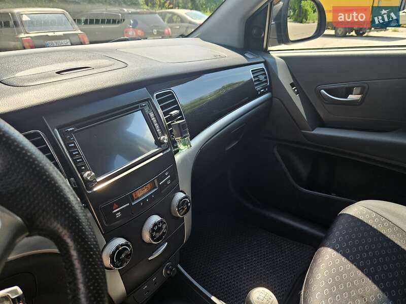Внедорожник / Кроссовер SsangYong Korando 2012 в Вышгороде