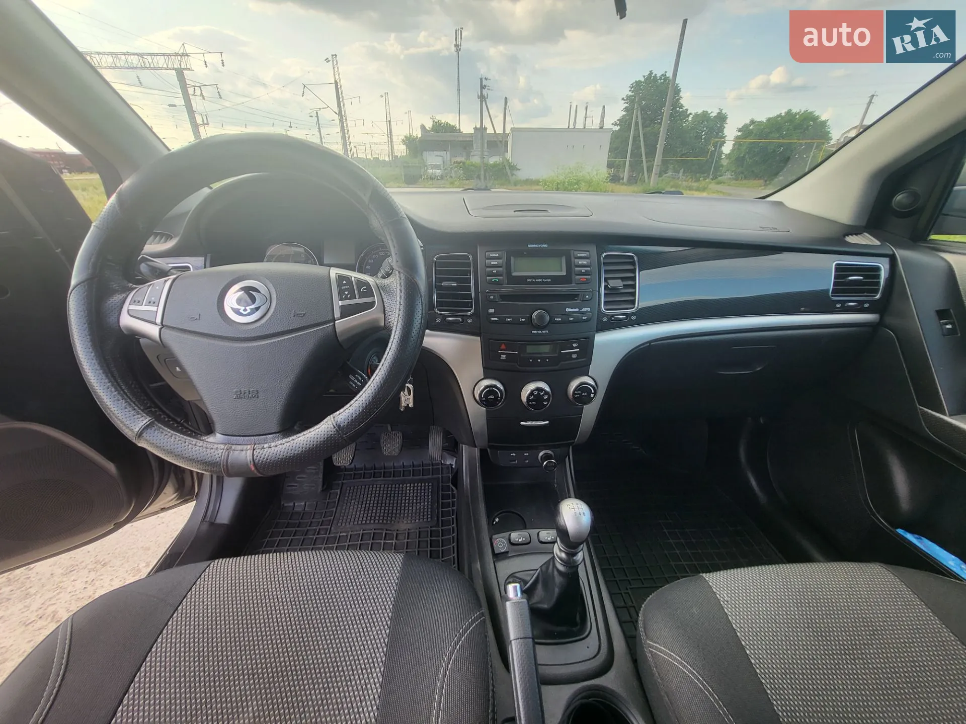 2012 SsangYong Korando - мініатюра 11