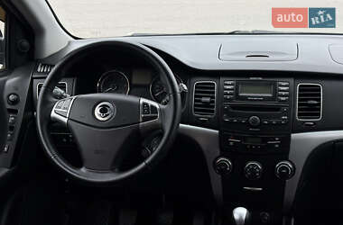 Внедорожник / Кроссовер SsangYong Korando 2011 в 