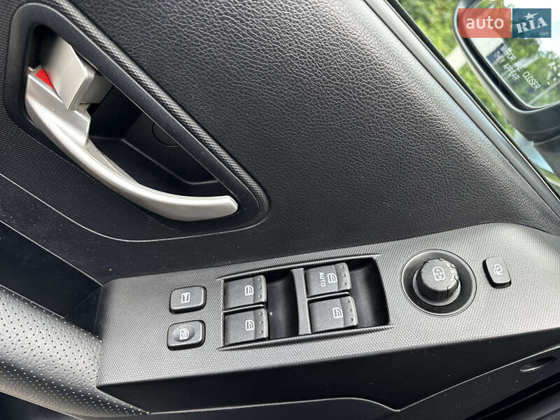 Внедорожник / Кроссовер SsangYong Korando 2013 в Полтаве