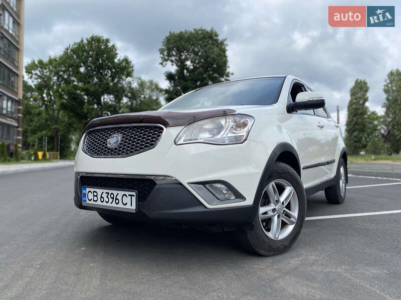 Внедорожник / Кроссовер SsangYong Korando 2012 в 