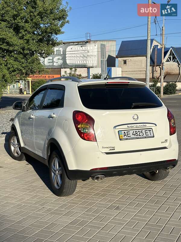 Позашляховик / Кросовер SsangYong Korando 2011 в Дніпрі