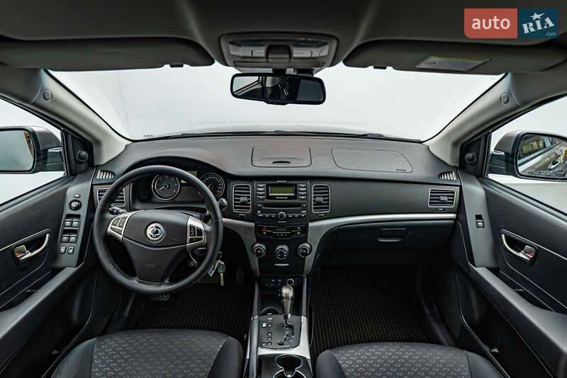 Позашляховик / Кросовер SsangYong Korando 2011 в Києві