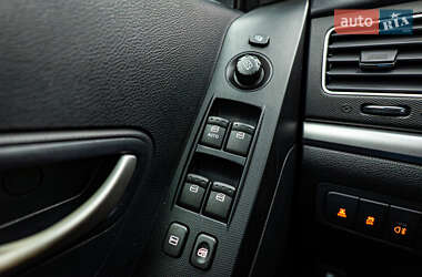 Внедорожник / Кроссовер SsangYong Korando 2011 в 