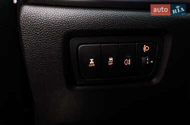 Позашляховик / Кросовер SsangYong Korando 2014 в 