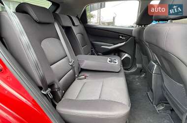 Позашляховик / Кросовер SsangYong Korando 2014 в 