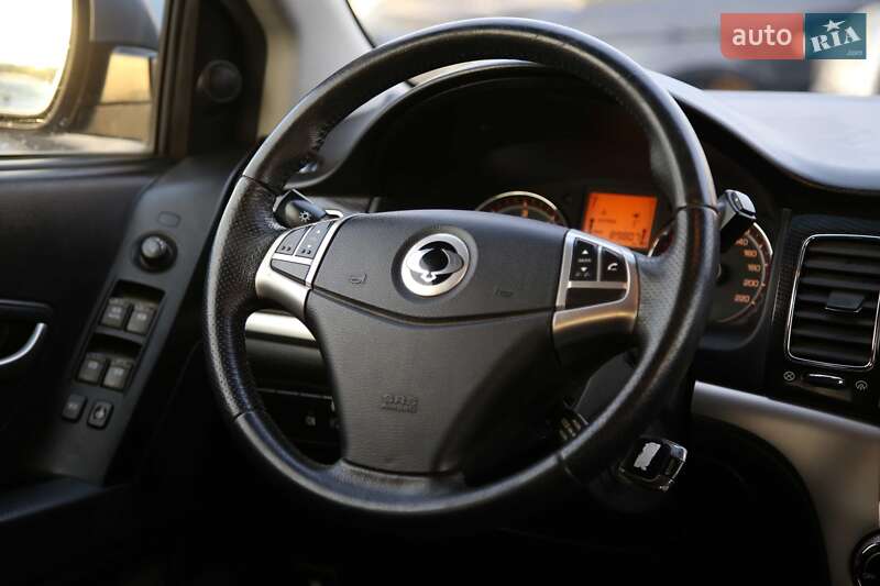 Позашляховик / Кросовер SsangYong Korando 2012 в Харкові