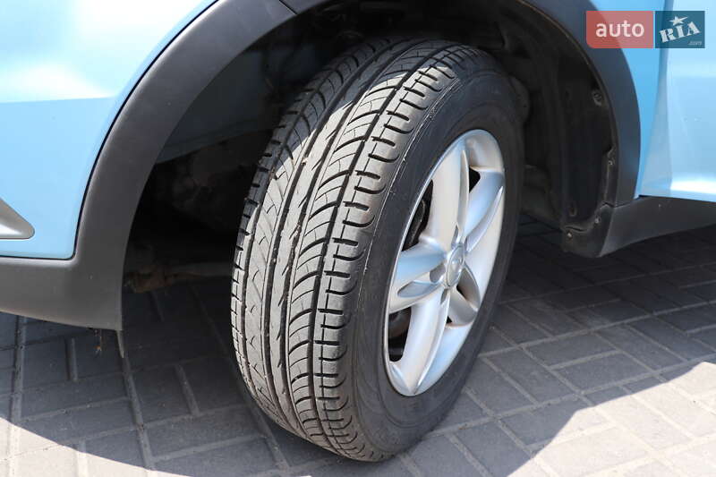 Позашляховик / Кросовер SsangYong Korando 2011 в Дніпрі