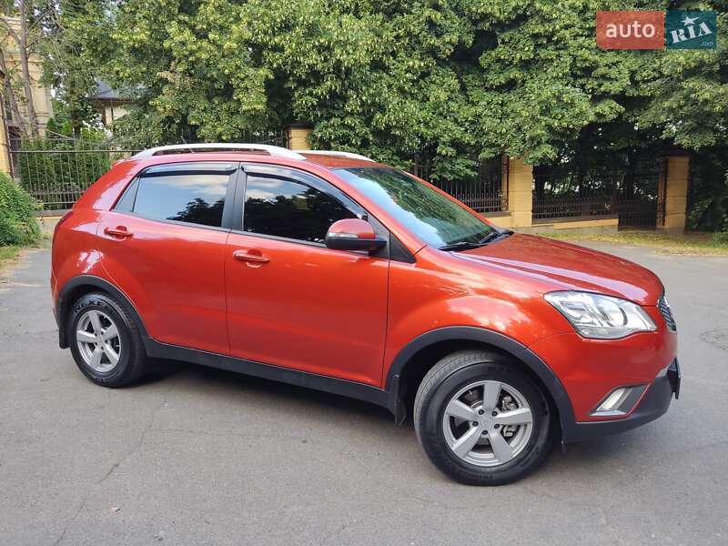 Внедорожник / Кроссовер SsangYong Korando 2012 в Киеве