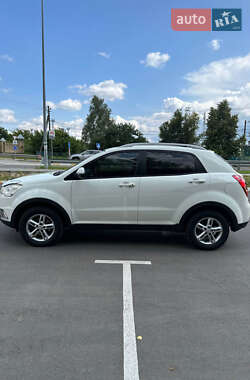 Внедорожник / Кроссовер SsangYong Korando 2012 в 