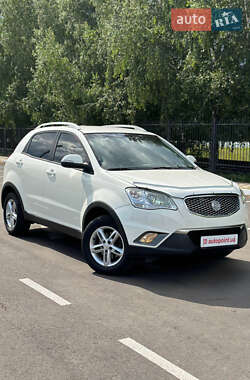 Внедорожник / Кроссовер SsangYong Korando 2012 в 
