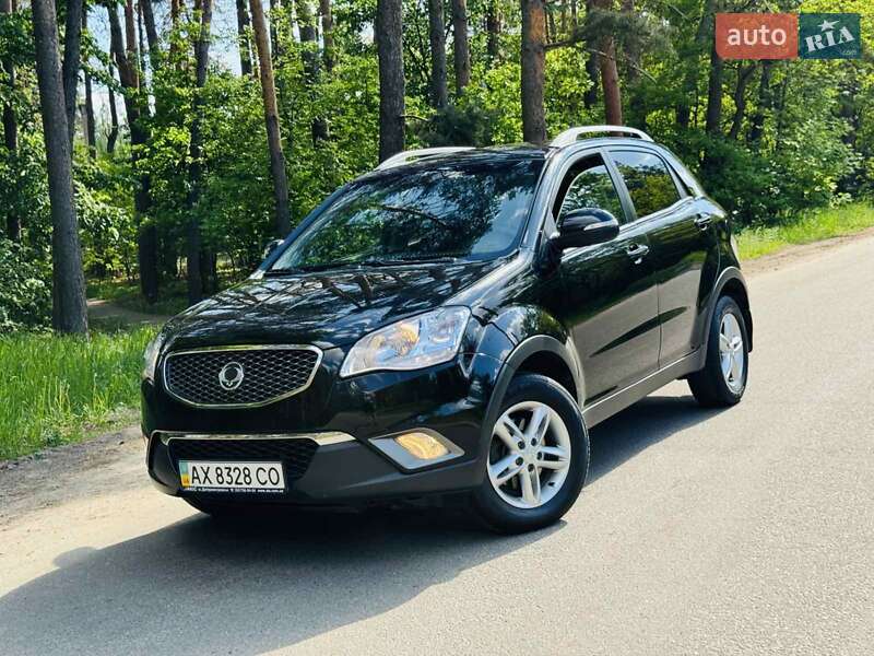 Позашляховик / Кросовер SsangYong Korando 2011 в 