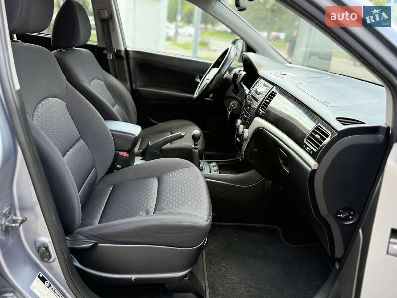 Внедорожник / Кроссовер SsangYong Korando 2012 в Киеве