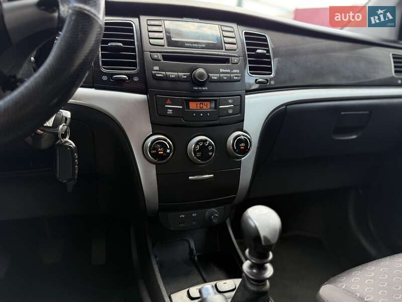 Внедорожник / Кроссовер SsangYong Korando 2012 в Киеве