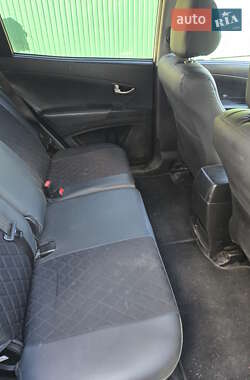 Внедорожник / Кроссовер SsangYong Korando 2011 в 