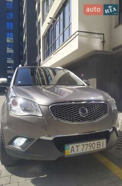 Внедорожник / Кроссовер SsangYong Korando 2013 в 