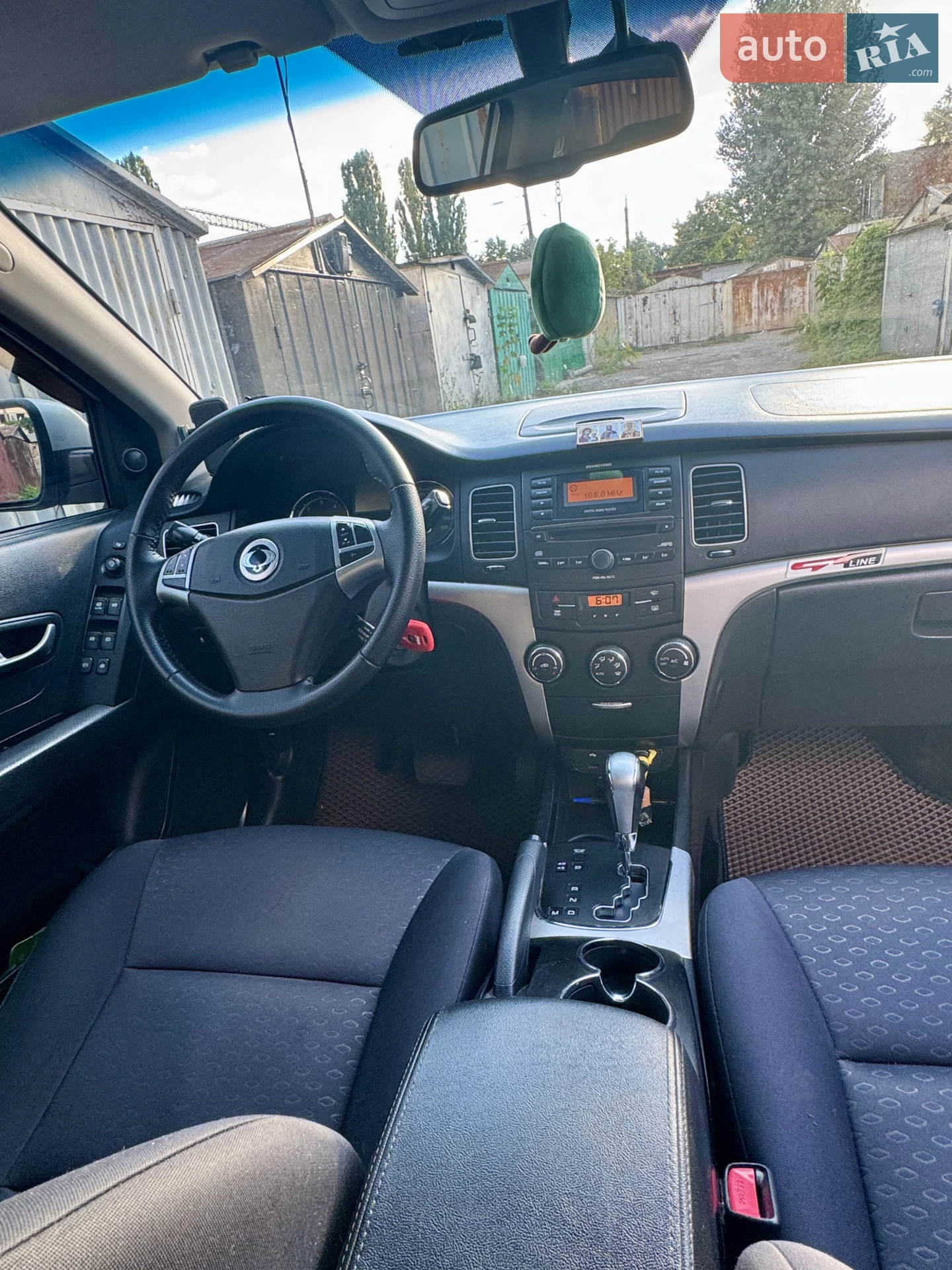 2011 SsangYong Korando - мініатюра 20