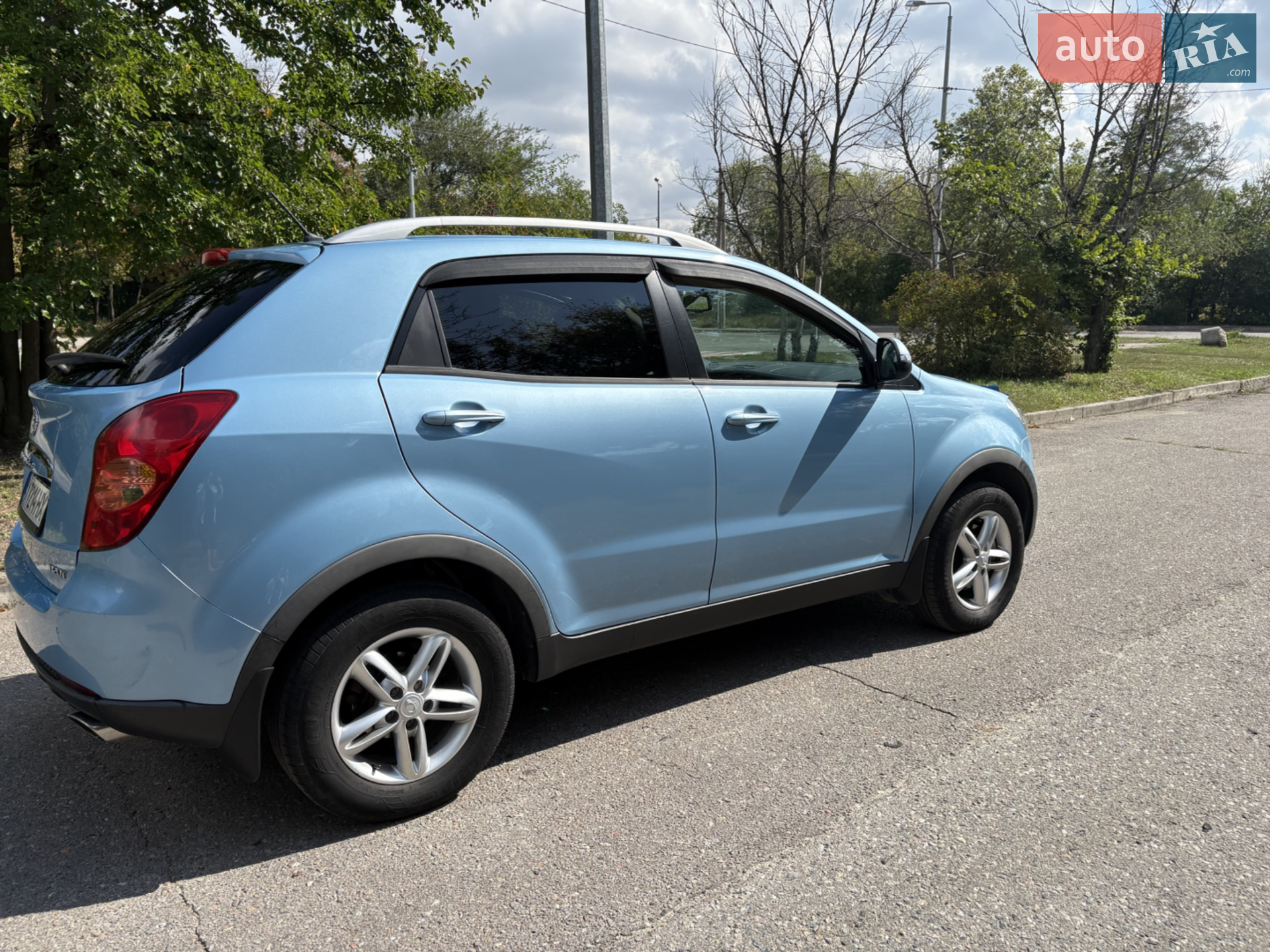 2011 SsangYong Korando - мініатюра 10