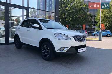 Внедорожник / Кроссовер SsangYong Korando 2013 в 