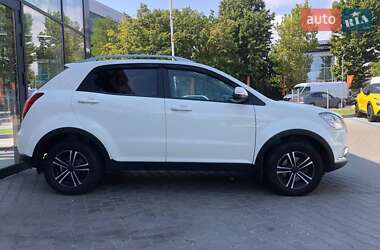 Внедорожник / Кроссовер SsangYong Korando 2013 в 