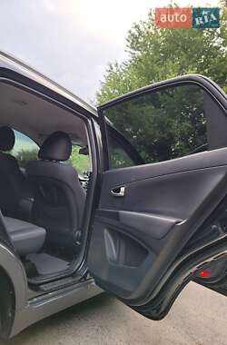 Позашляховик / Кросовер SsangYong Korando 2012 в 