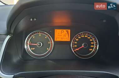 Внедорожник / Кроссовер SsangYong Korando 2013 в 