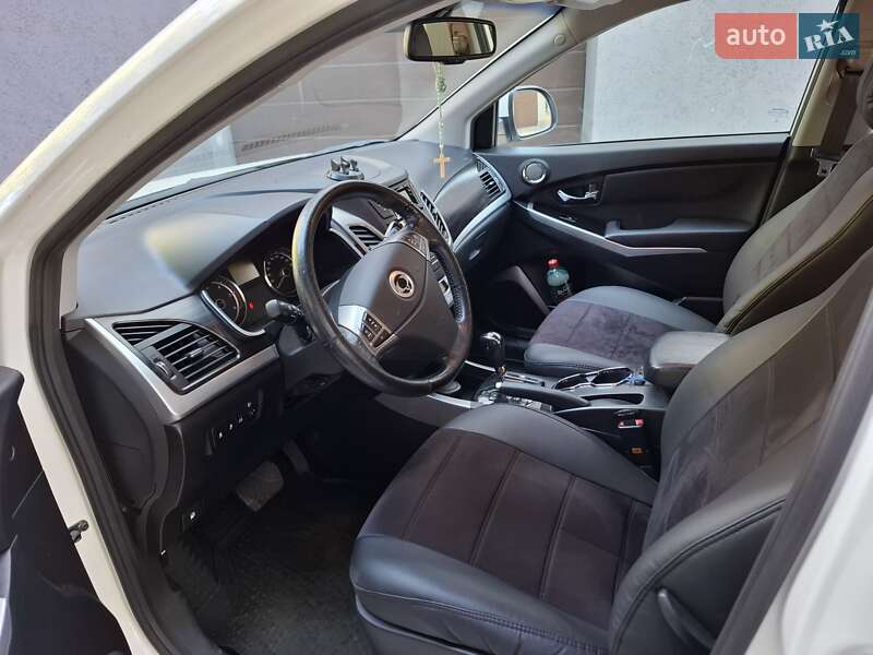 Внедорожник / Кроссовер SsangYong Korando 2013 в Ивано-Франковске