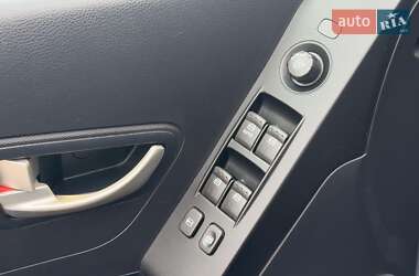 Внедорожник / Кроссовер SsangYong Korando 2012 в 