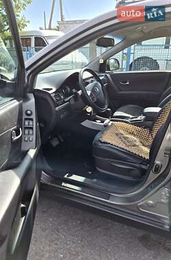 Позашляховик / Кросовер SsangYong Korando 2013 в 