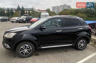 Внедорожник / Кроссовер SsangYong Korando 2013 в 