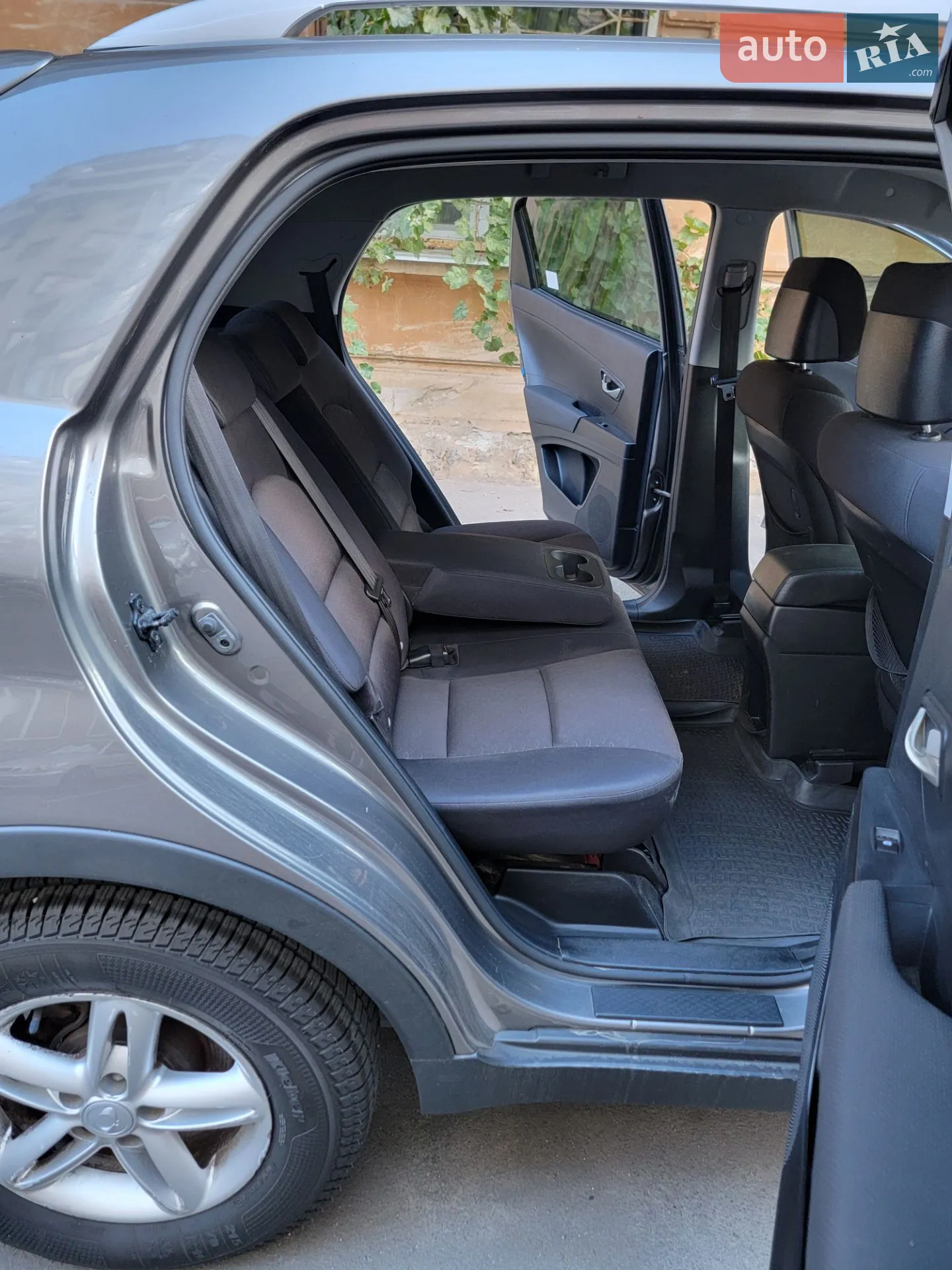 2011 SsangYong Korando - мініатюра 6