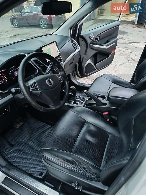 Внедорожник / Кроссовер SsangYong Korando 2014 в Одессе фото 5 Внедорожник / Кроссовер SsangYong Korando 2014 в Одессе