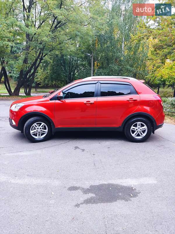 Позашляховик / Кросовер SsangYong Korando 2012 в Києві