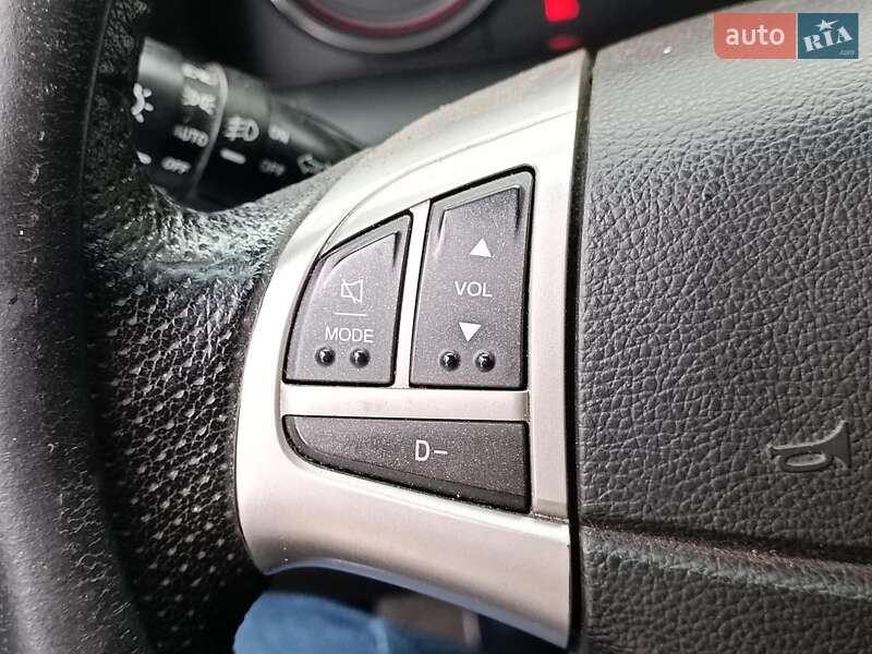 Внедорожник / Кроссовер SsangYong Korando 2013 в Харькове