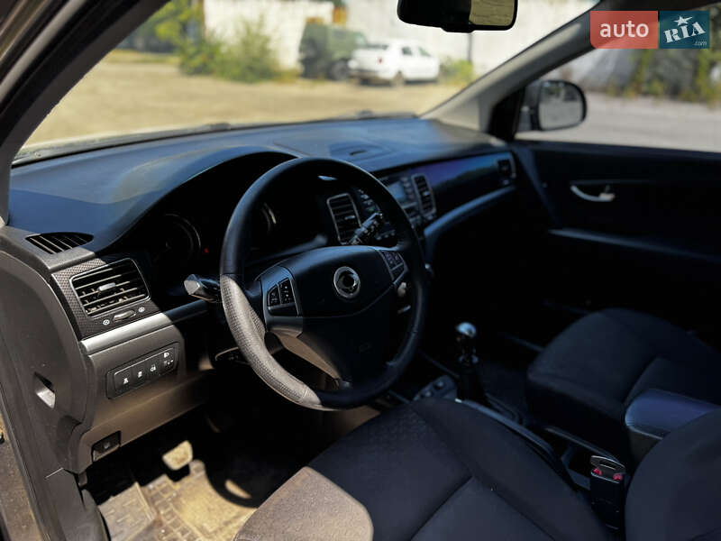 Позашляховик / Кросовер SsangYong Korando 2013 в Кривому Розі