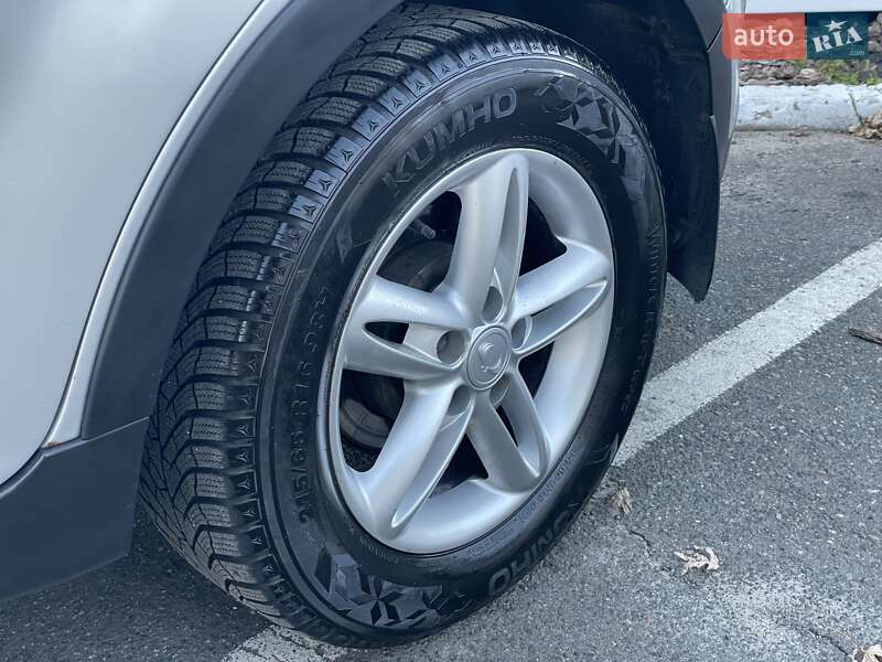 Внедорожник / Кроссовер SsangYong Korando 2012 в Киеве фото 13 Внедорожник / Кроссовер SsangYong Korando 2012 в Киеве