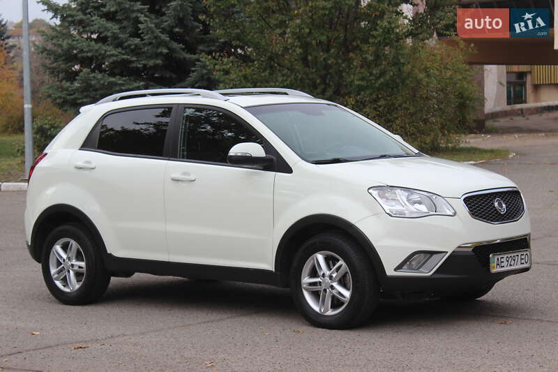 Позашляховик / Кросовер SsangYong Korando 2011 в Дніпрі